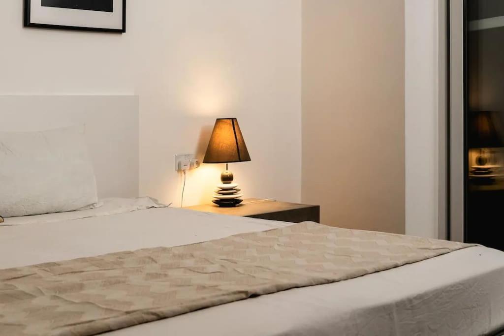 Luxurious & Stylish Penthouse With Private Pool Apartman Msida Kültér fotó