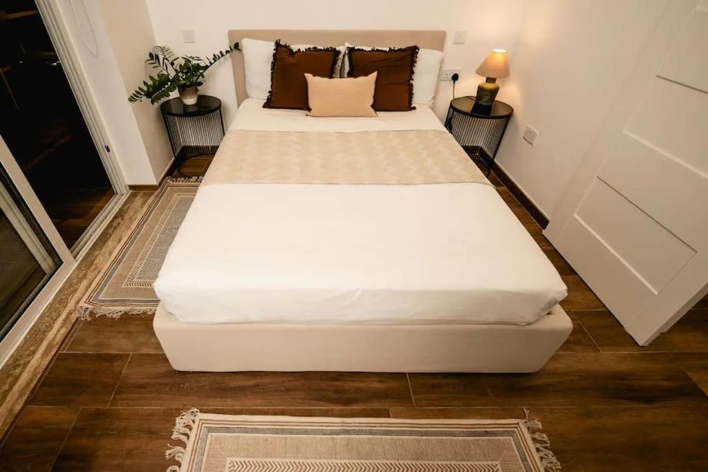 Luxurious & Stylish Penthouse With Private Pool Apartman Msida Kültér fotó