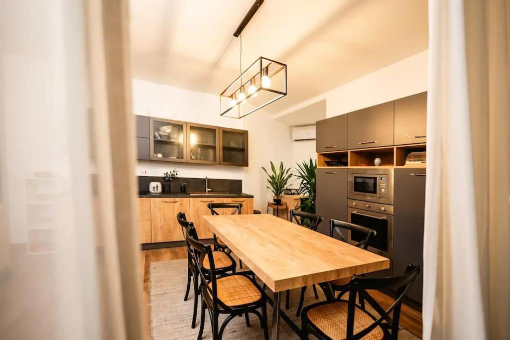 Luxurious & Stylish Penthouse With Private Pool Apartman Msida Kültér fotó