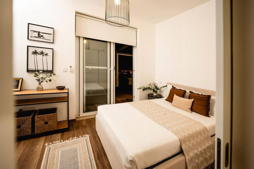 Luxurious & Stylish Penthouse With Private Pool Apartman Msida Kültér fotó